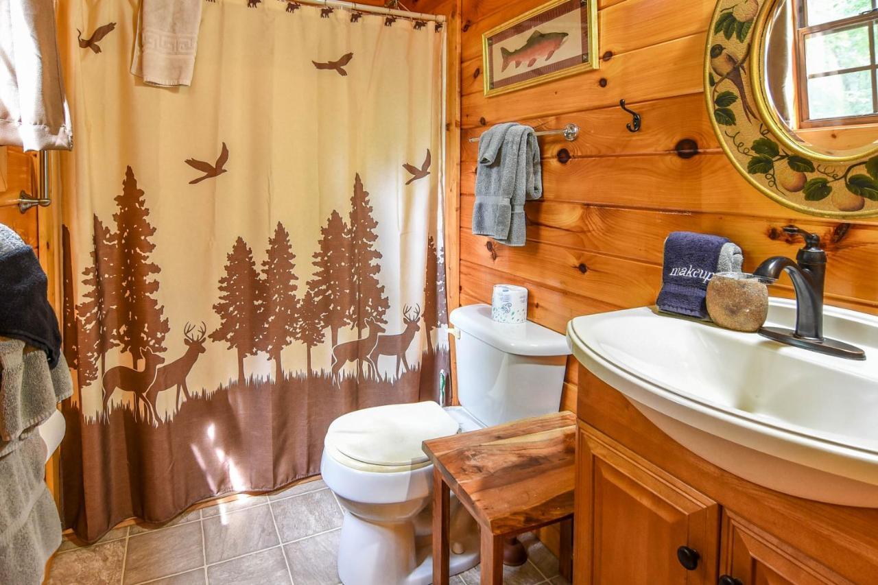 Permanent Vacation-Private Honeymoon Cabin With Hot Tub Sevierville Exterior foto