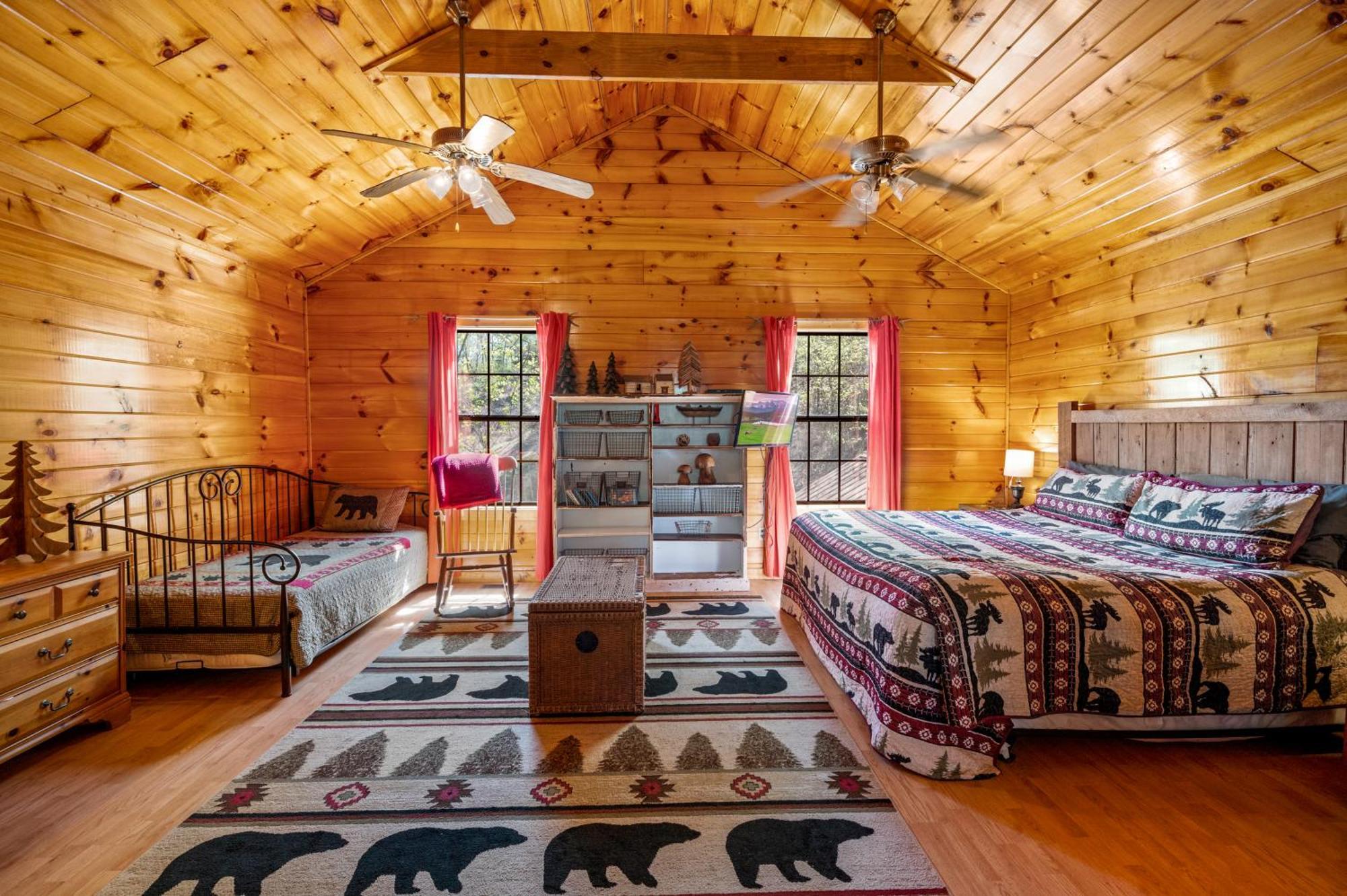 Permanent Vacation-Private Honeymoon Cabin With Hot Tub Sevierville Exterior foto
